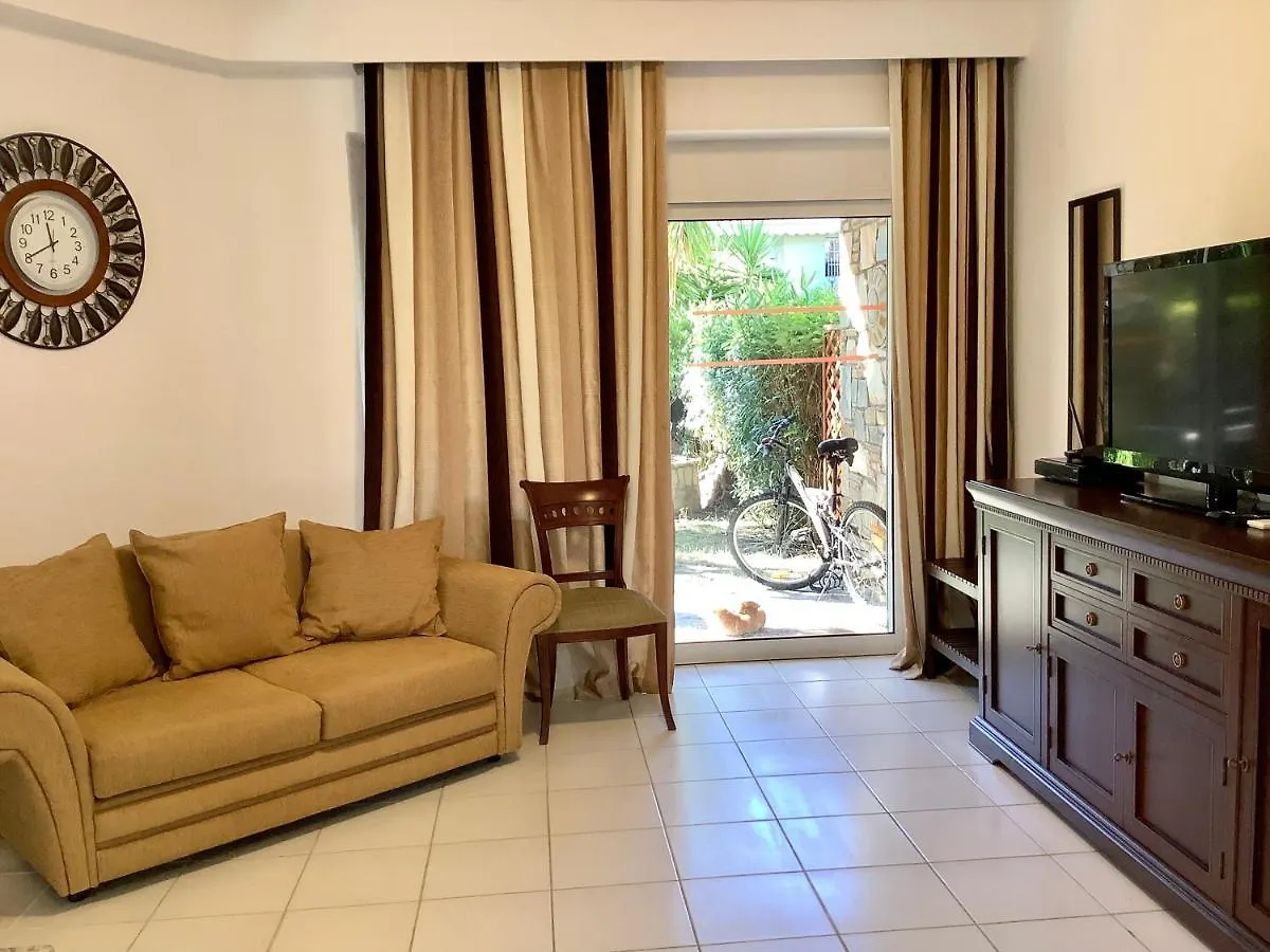 Elena House Near The Beach Hanioti